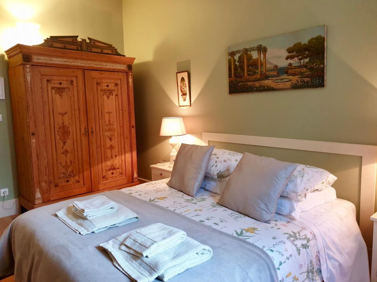Ombre Rose Bed and Breakfast Le Fousseret Exteriör bild