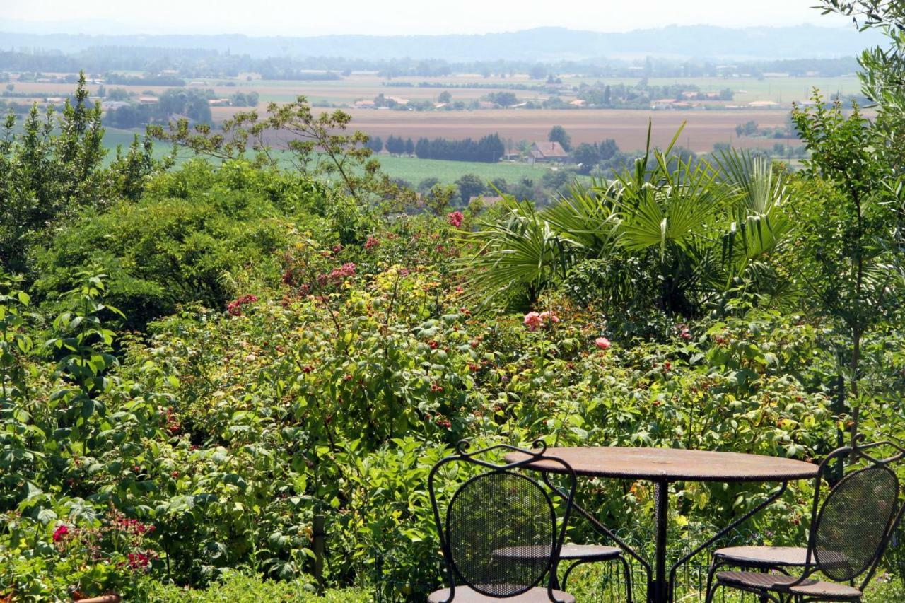 Ombre Rose Bed and Breakfast Le Fousseret Exteriör bild